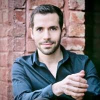 Dustin Wilcox's Instagram, Twitter & Facebook