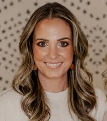 Leah Gallegos's Instagram, Twitter & Facebook