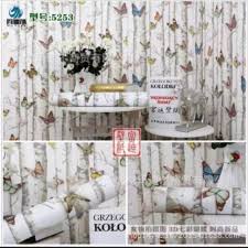 Anda bisa menerapkan wallpaper dinding hanya sebagian saja, bagian dinding lainnya bisa anda manfaatkan untuk menyimpan buku kesukaannya dan beberapa pajangan. Store Wallpaper Dinding Motif Kupu Kupu Size 45cm X 10m Shopee Indonesia