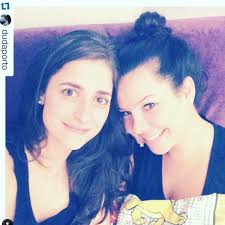 Sandy, Bruno de Luca... os amigos em comum de Eduarda Porto e Fernanda  Souza