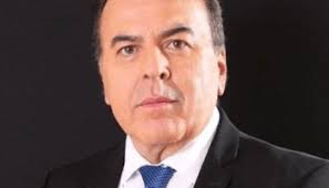 Cirurgião plástico Cláudio Lemos investe em obras de arte que homenageiam o  mestre Ivo Pitanguy