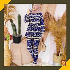 Maybe you would like to learn more about one of these? Setelan Wanita Muslim Harian Terbaru Atasan Model Tunik Bawahan Celana Panjang Ootd Remaja Kekinian Shopee Indonesia