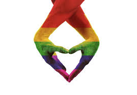 Viele termine vor der sommerpause. Mannliche Hande Malten Als Die Regenbogenflagge Die Herz Auf Weissem Hintergrund Macht Lgbt Konzept Stockbild Bild Von Konzept Minoritat 131953475