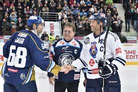 Unsigned statuses = written by jaromir jagr, 68fans = written by admin. Jaromir Jagr With 3 Assists In His First Game For Kladno And Petr Nedved With One Goal And Assist In His First Game After 4 Years In Retirement For Benatky Kladno 7 2 Benatky Hockey