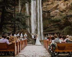 Amazing Outdoor Wedding Venue Waterfall At Toccoa Falls Georgia Outdoor Wedding Venues Waterfall Wedding Dream Wedding Locations
