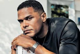 Gerald Maxwell Rivera, multi-platinum selling American singer, songwriter,  and record producer who emerged in the mid-90s as a leader of the neo-soul  movement, celebrates his 52nd Birthday today! Happiest of Birthdays  💖🍾🎂🎉🌹