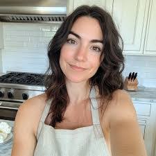 Rochelle Billingsley's Instagram, Twitter & Facebook