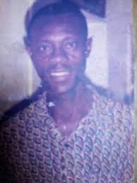 Can anyone help with a photo cleanup?