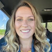 Laurel Statz's Instagram, Twitter & Facebook