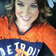 Megan Hummitzsch (@megankate54)