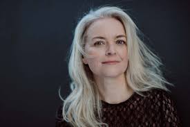 Jo Booth's Instagram, Twitter & Facebook