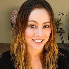 Dana Beasley's Instagram, Twitter & Facebook