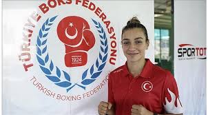Peki milli boksör buse naz çakıroğlu kimdir? Milli Boksor Buse Naz Cakiroglu Ndan Altin Madalya