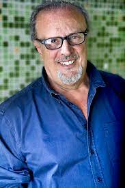 During his profession, fossati performed an extraordinary variety of designs and musical instruments. Ivano Fossati Tutto Per La Musica Rolling Stone Italia