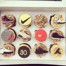 Nike Boy Birthday Cake For Teenager Boy Images Sneaker Fashion Cars On Instagram Cake Cake Cake By Daniscupcakes Cupcakes For Boys Birthday Cake For Him Nike Cake
