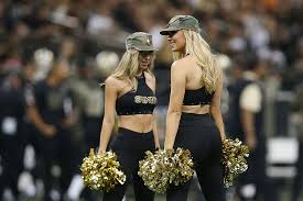 The dallas cowboys cheerleaders are arguably the most iconic cheerleading team in the this year, the dallas cowboys cheerleaders are working up a country spectacular featuring luke bryan we do not have specific height and weight requirements, however, a lean figure is demanded by. How Much Nfl Cheerleaders Make Each Football Season