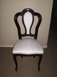 I've been wanting to reupholster my dining room chairs for years but i was afraid i miss them up. How To Reupholster And Refinish A Dining Room Chair Hubpages