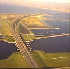 Speed recorded (max / average) 9,10 / 8,40 knots Category Haringvlietbrug Wikimedia Commons
