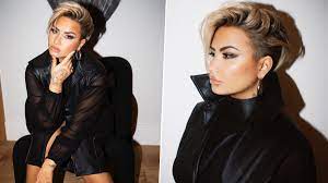 Tips she now hits just above her shoulders and is an equally dark hue. Demi Lovato Introduces Her Edgy New Pixie Haircut And We Are In Love With Her New Look See Pics Report Door
