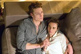 Victoria ist eine britische historienserie, geschrieben von daisy goodwin.die serie wurde im september 2015 angekündigt, als sich jenna coleman entschloss, doctor who zu verlassen, um ihre rolle als königin victoria anzunehmen. Daniel Donskoy Als Tatort Morder Ein Skurriles Gefuhl Bild 1