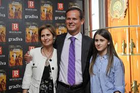 Francisco rodrigues dos santos official sherdog mixed martial arts stats, photos, videos, breaking news, and more for the welterweight fighter from brazil. Jose Rodrigues Dos Santos Revela Segredo De Casamento De 30 Anos