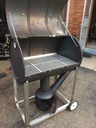 Rocket Stove Bbq Bbq Fabriquer Rocket Stove Avec Images Fabriquer Barbecue Fabriquer Un Fumoir Cheminee Barbecue