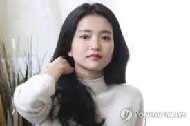 김태리를 보면 홍서범 자니윤씨가 떠올라요 - 클리앙