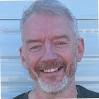 Roger Bensinger's Instagram, Twitter & Facebook