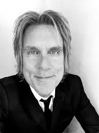 Performing with the Oregon Symphony and Seattle Symphony this past week was  a thrill. Looking forward to playing The Kennedy Center in June. Thanks to  everyone who came to the shows, and