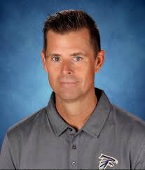 Foothill High School bætti við...