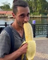 BANANAS IN BORNEO ARE BANANAS! The island of Borneo is 130 million years  old, making it the most ancient rainforest