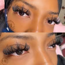 Lavish Brows & Lashes‎
