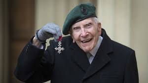 D Day Veteran Dedicates Mbe To Comrades Killed In Hell On Earth Wartime Normandy