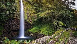 Kota indah bukittinggi merupakan tempat yang tepat untuk berwisata ke sumatera barat. 10 Tempat Menarik Di Bukit Tinggi Indonesia Tumpuan Ramai Pelancong Ammboi