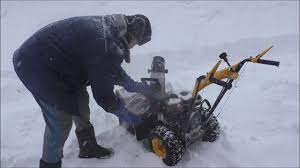 Снегоуборщик patriot garden home phg 71. Snegouborshik Patriot Home Garden Phg 71 5 Let Ekspluatacii Chestnyj Obzor Ubirayu Sneg Youtube