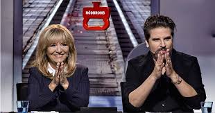 Förväntansfulla deltagare sätter sig i vagnarna på en resa som de vill ska ta dem till final och vinst. Har Ar Deltagarna I Hostens Sasong Av Pa Sparet Cafe Se