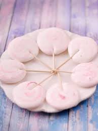 Meringue Bicolore En Sucettes Recette Meringue Recette Meringue Biscuits De Meringue