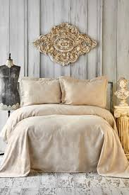 Karaca Home Eldora Gold Cift Kisilik Yatak Ortusu Seti