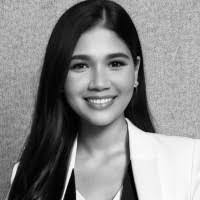 Aida Salas's Instagram, Twitter & Facebook