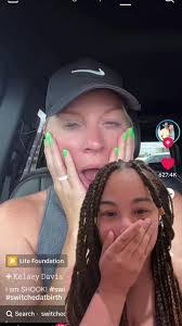 Kelsey Denny's Instagram, Twitter & Facebook