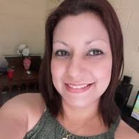 40+ perfiles de «Ana Guardado»