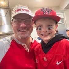 Mackenzie Bialek's Instagram, Twitter & Facebook