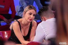 Sabrina Ghio Anni Altezza Eta E La Trasformazione Da Prima A Dopo Uomini E Donne