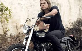 Chris hemsworth's personal trainer has revealed the secrets to the actors amazing body. Chris Hemsworth Hd Wallpapers 7wallpapers Net