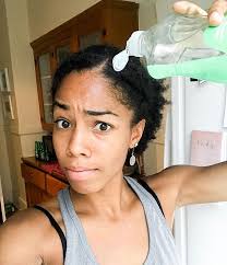 Have You Washed Your Hair With Dish Soap It S A Trend That Is Sweeping Its Way Through Youtube Right N Natural Hair Styles Natural Hair Bloggers Hair Topic