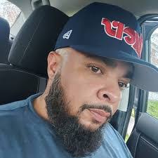 Adrian Velez's Instagram, Twitter & Facebook