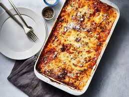 The ground turkey and canned black beans give this dish a perfect blend of staying power from the lean protein and healthy carbs, respectively. 25 Healthy Casserole Recipes Myrecipes
