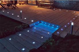 Je Choisis Un Eclairage Exterieur Castorama Eclairage Exterieur Terrasse Terrasse Piscine Spot Terrasse