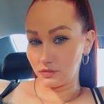 Shawnah Newcomb's Instagram, Twitter & Facebook