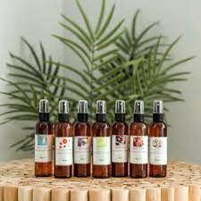 Treat Your Skin Enhanced With Aloe For Hydration Simply Spray One Of Seven Captivating Fragrances For A Quick Pick Lemongrass Spa Natural Skin Care Body Care